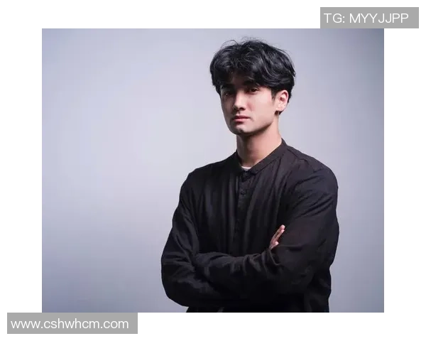 加克波的崛起与未来展望：从青年才俊到足球明星的成长之路